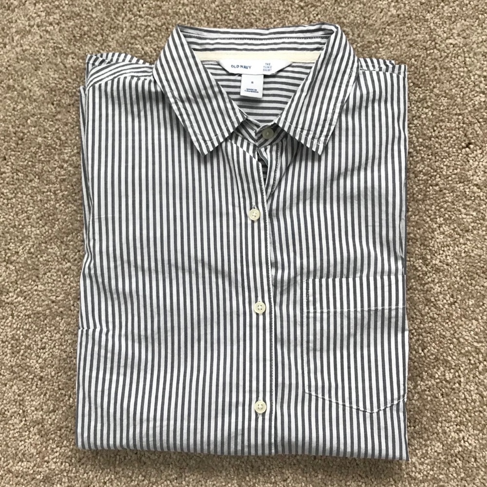 *SOLD* Old Navy Tunic Shirt NWOT Small